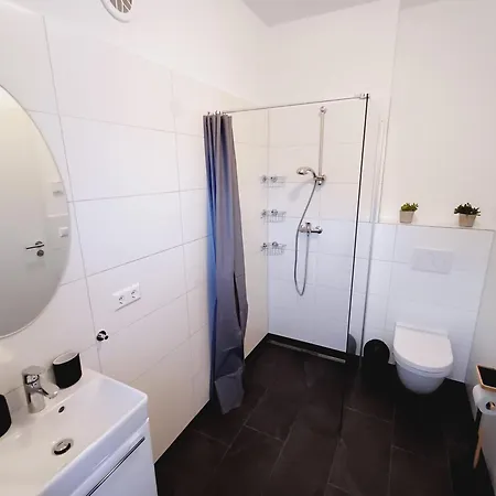 Modernes Ferien-studio - Nur 5 Min Von Europa-park Oder Rulantica * 灵斯海姆